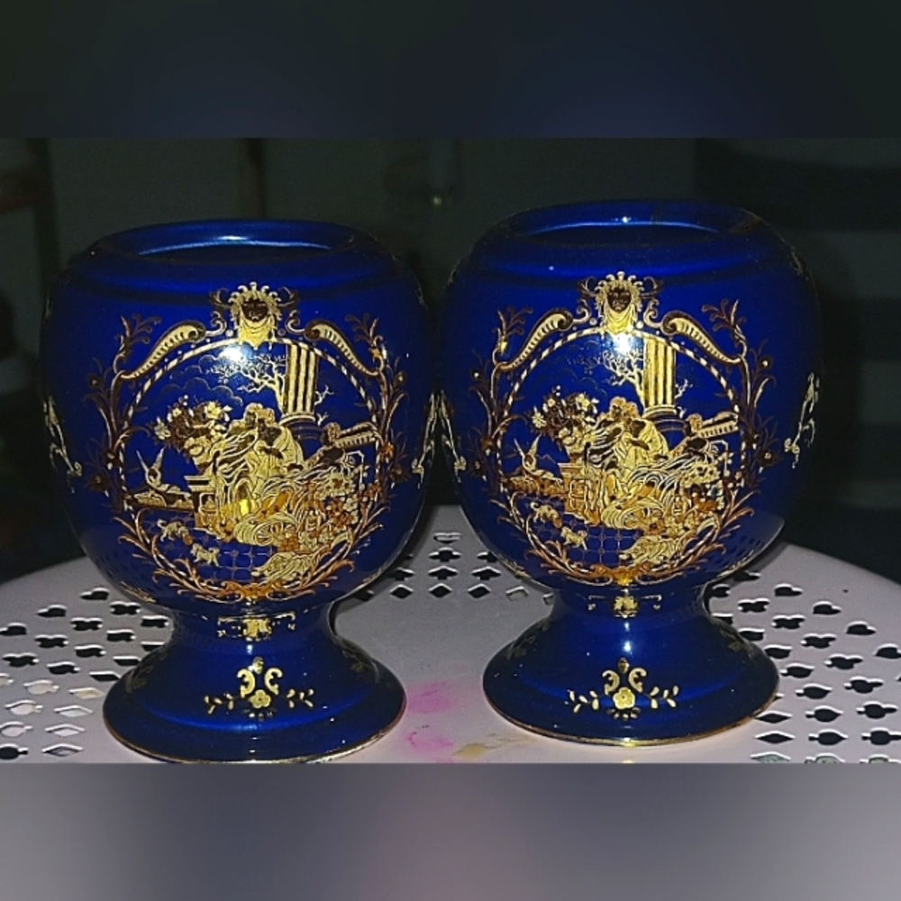 SET OF CERAMIC TUMBLERS MADE IN CHINA
